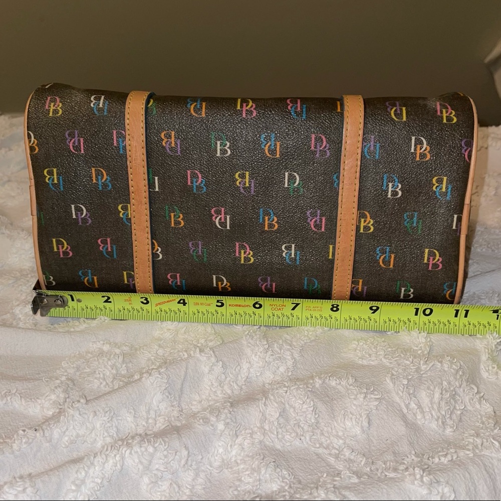 ***SOLD****Authentic Dooney & Burke purse - Picture 12 of 14